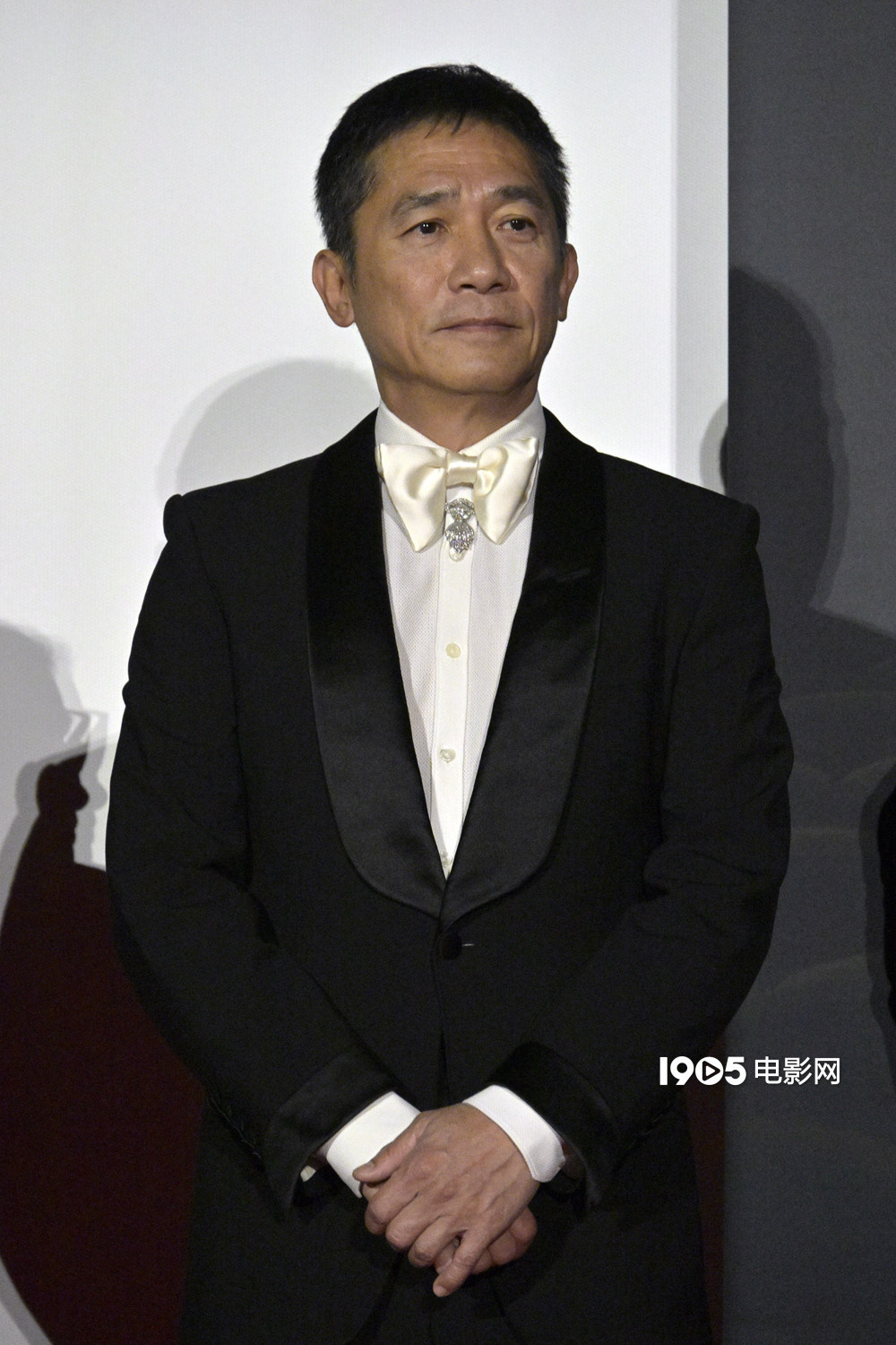 香港黑帮纷争再现？梁朝伟新片将于年底日本开拍-起点剧情网