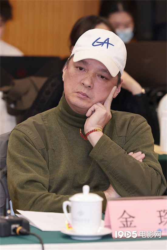 专家热议《真心英雄》 单元剧式创新表达获肯定-起点剧情网