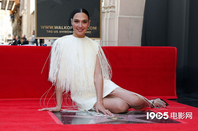 范·迪塞尔现身！盖尔·加朵好莱坞留星4个女儿亮相-起点剧情网