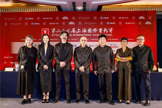 上影节评委见面会举行 黄渤咏梅分享做评委感受-起点剧情网