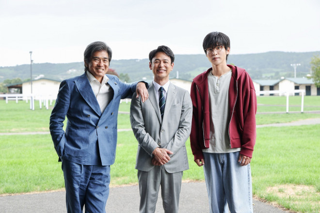 《皇室家族》花絮照 妻夫木聪、目黑莲谈与马合作-起点剧情网