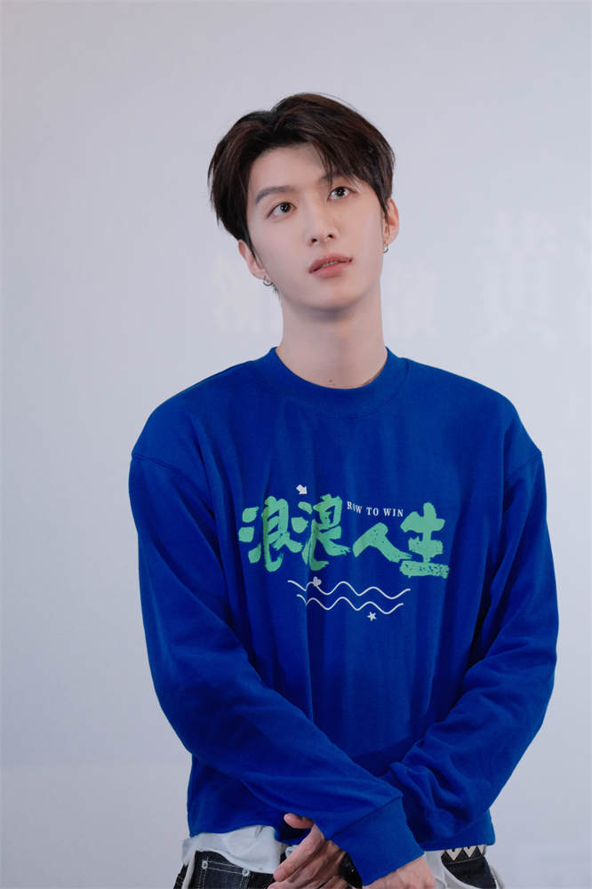 韩寒范丞丞《浪浪人生》上海路演 沈腾盛赞支持-起点剧情网