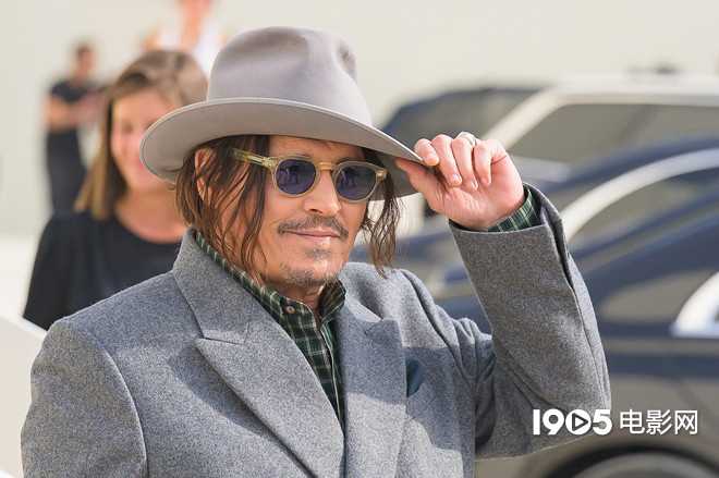 约翰尼·德普携《埃比尼泽:圣诞颂歌》回归好莱坞-起点剧情网
